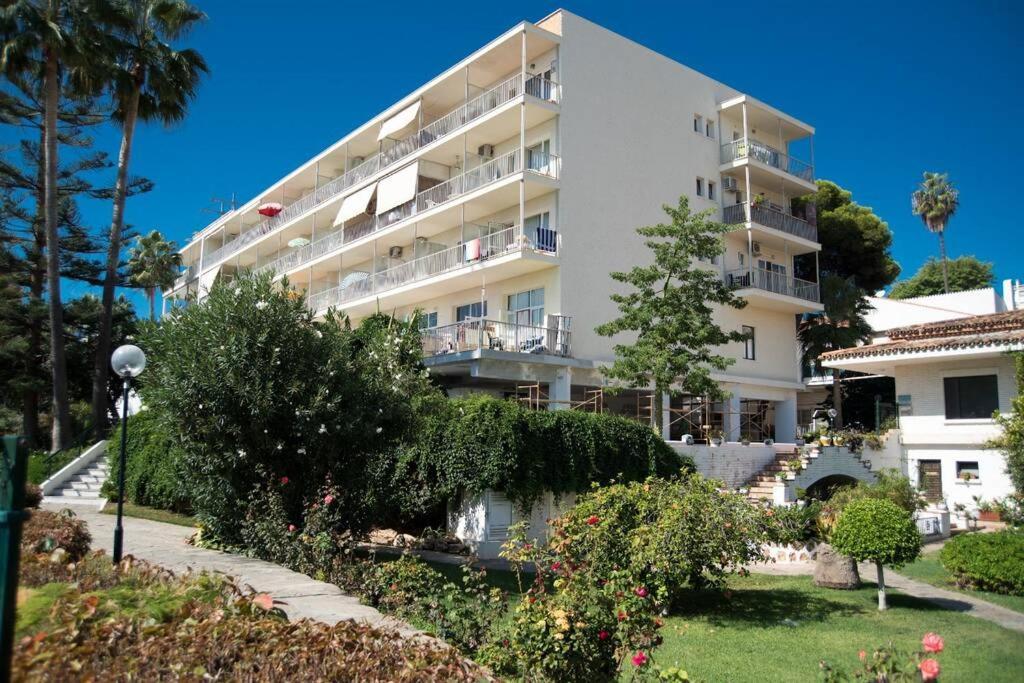 Carihuela Palace Torremolinos Buitenkant foto